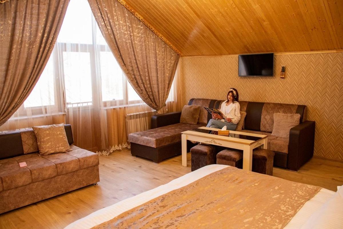 Har-Mar Hotel กอริส ภายนอก รูปภาพ